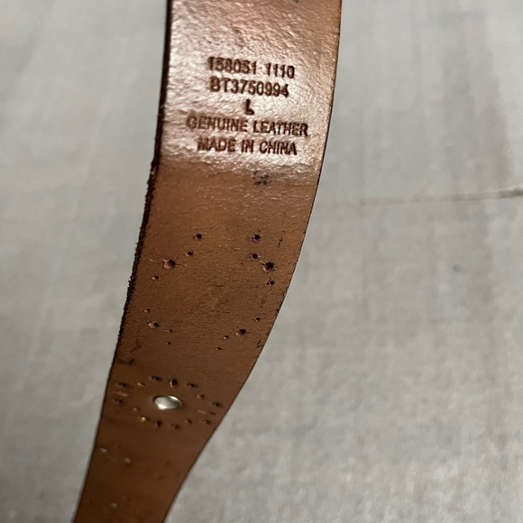 [L/Length:45”]VTG Fossil Brown Leather Belt with Floral Prints Silver Studs - Picture 9 of 9